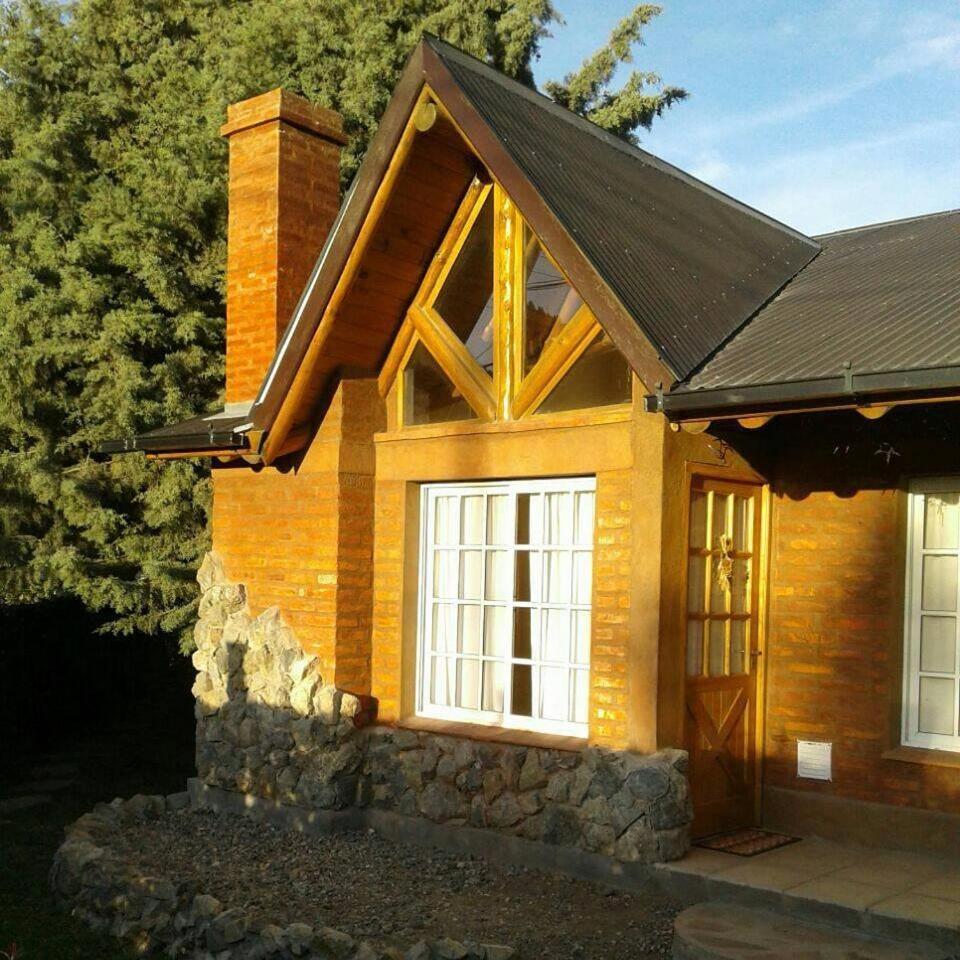 Cabanas Pyracantha Esquel Exterior photo